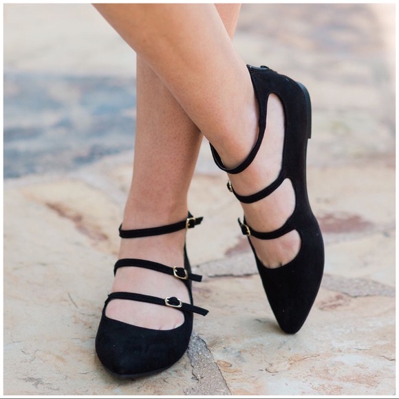 LC Lauren Conrad Shoes - LC Lauren Conrad Black Strappy Ballet Flats 6.5